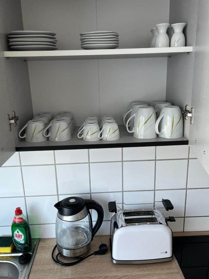 Zimmer für Monteure, Handwerker oder Reisende Essen Exterior foto